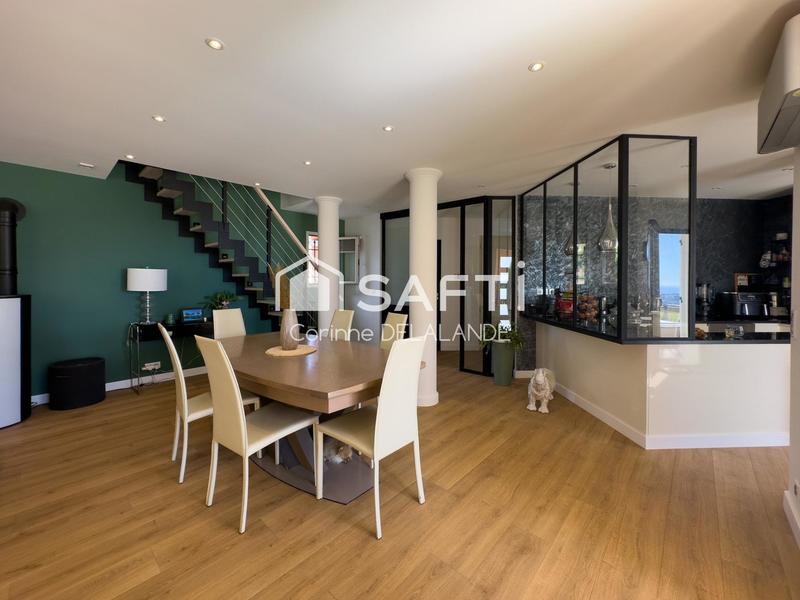 Maison - 160 m² - 6 pièces