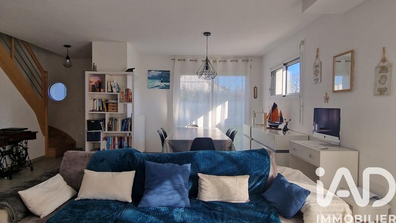 Maison - 80 m² - 5 pièces