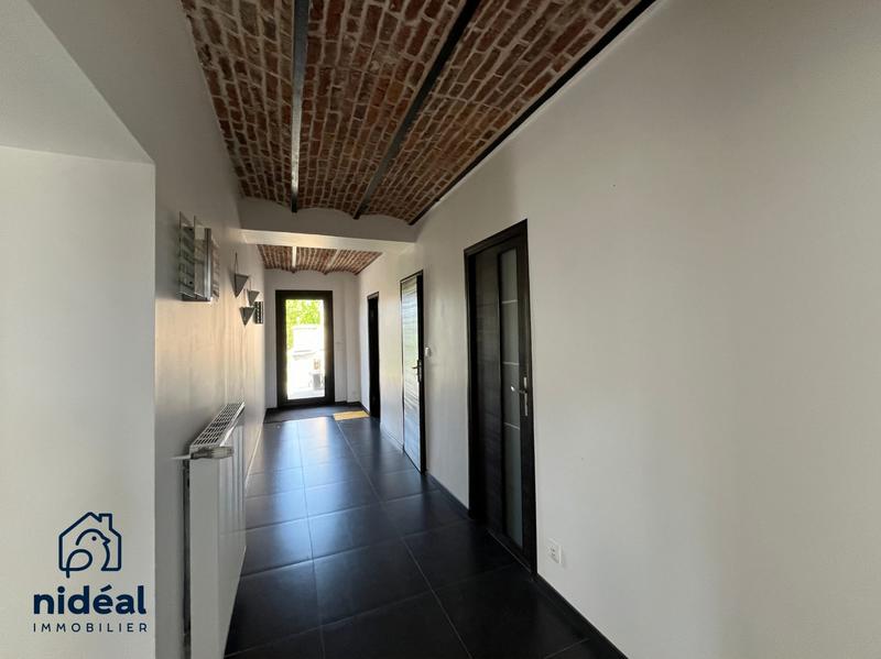 Maison - 395 m² - 8 pièces