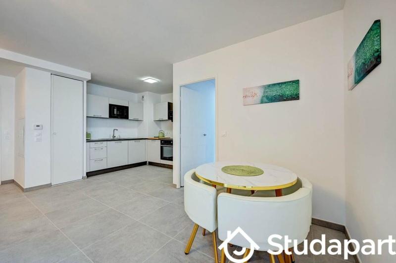 Appartement - 65 m² - 3 pièces