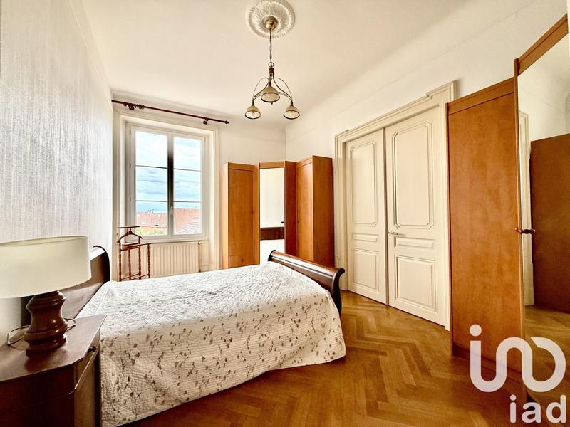 Appartement - 81 m² - 3 pièces