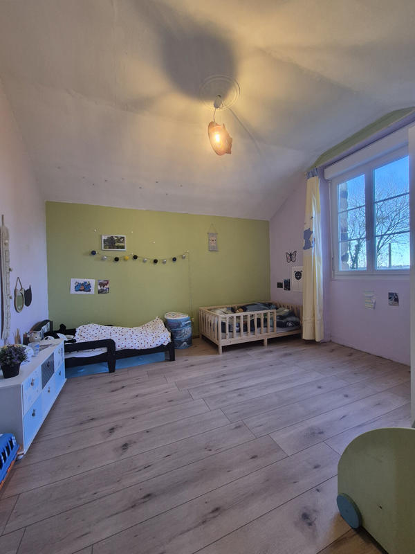 Maison - 184 m² - 7 pièces