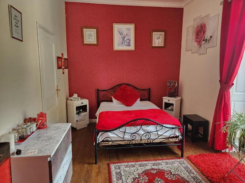 Maison chambre d'hôtes - 446 m² - 13 pièces