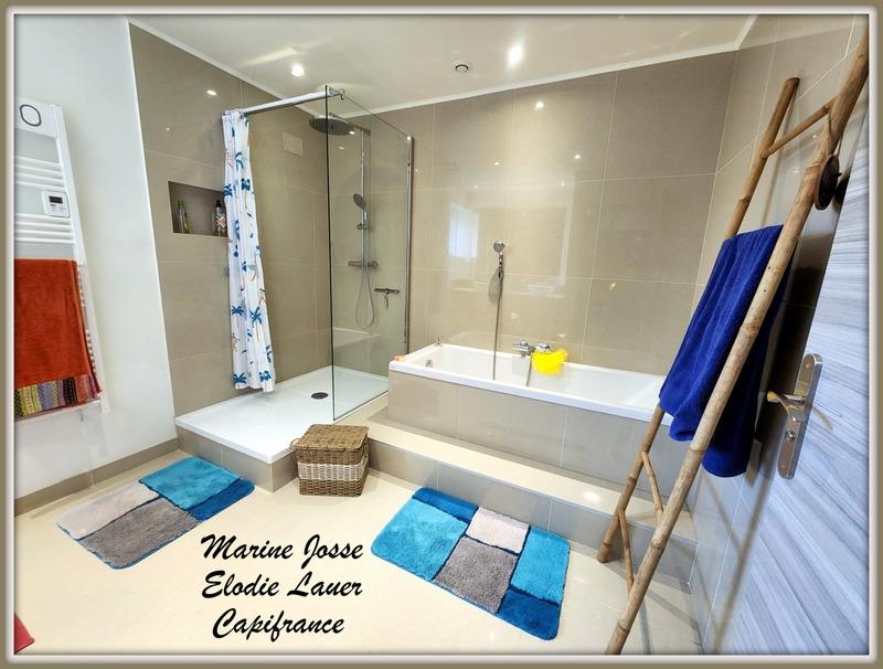 Maison - 230 m² - 7 pièces