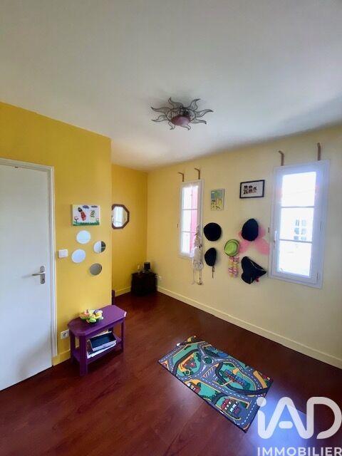 Maison - 157 m² - 7 pièces