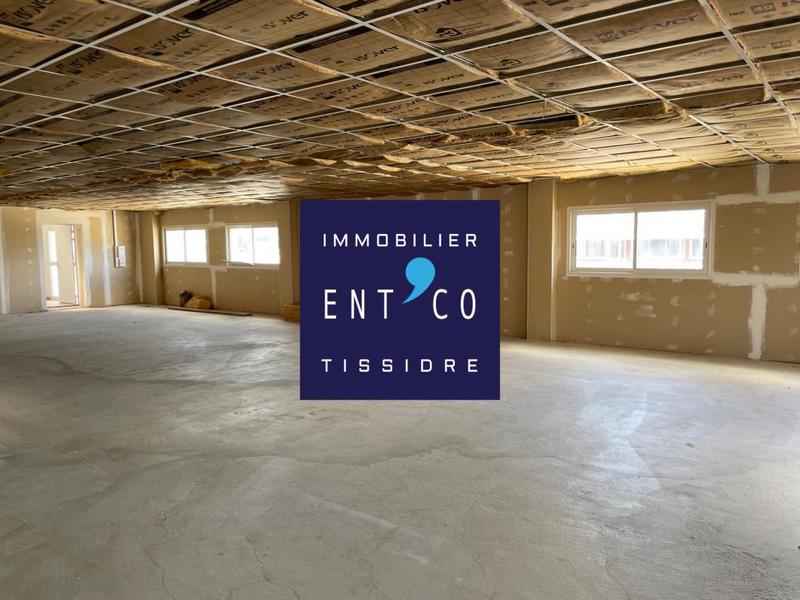 Local d'activité / Entrepôt - 423 m²