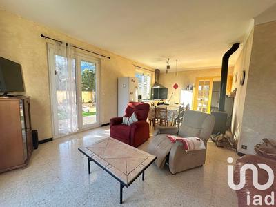 Maison - 200 m² - 8 pièces