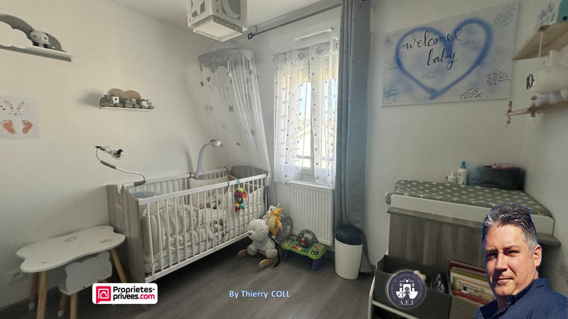 Maison - 92 m² - 5 pièces