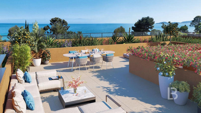 Appartement - 102 m² - 4 pièces