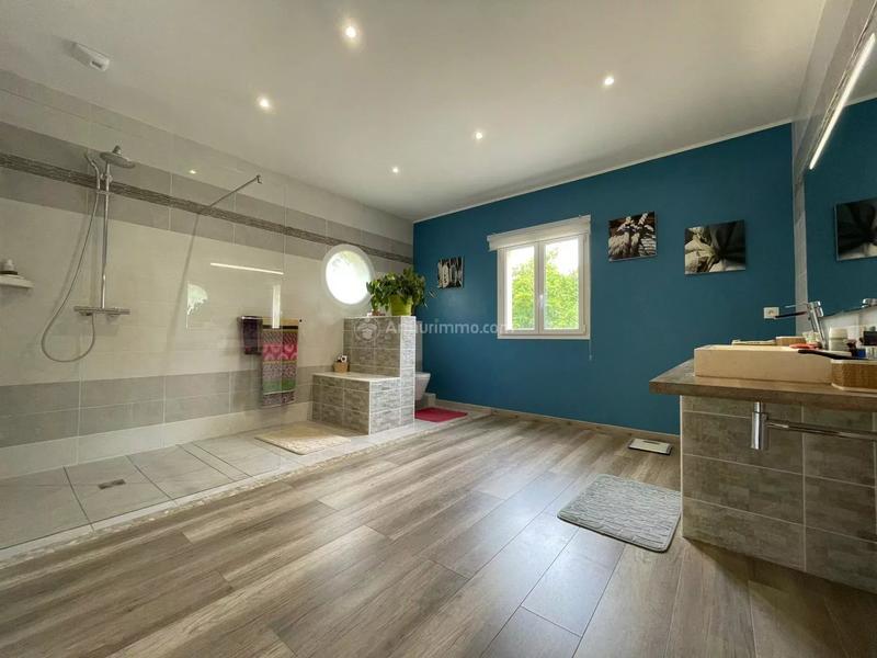 Maison - 173 m² - 8 pièces