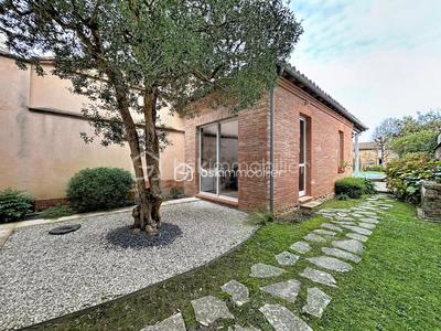 Maison ancienne - 244 m² - 9 pièces