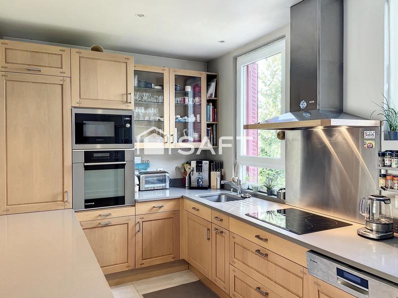 Maison - 105 m² - 5 pièces