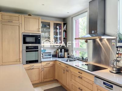 Maison - 105 m² - 5 pièces