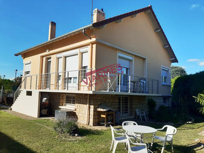 Maison - 160 m² - 7 pièces