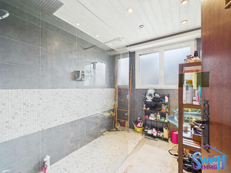 Maison ancienne - 185 m² - 11 pièces