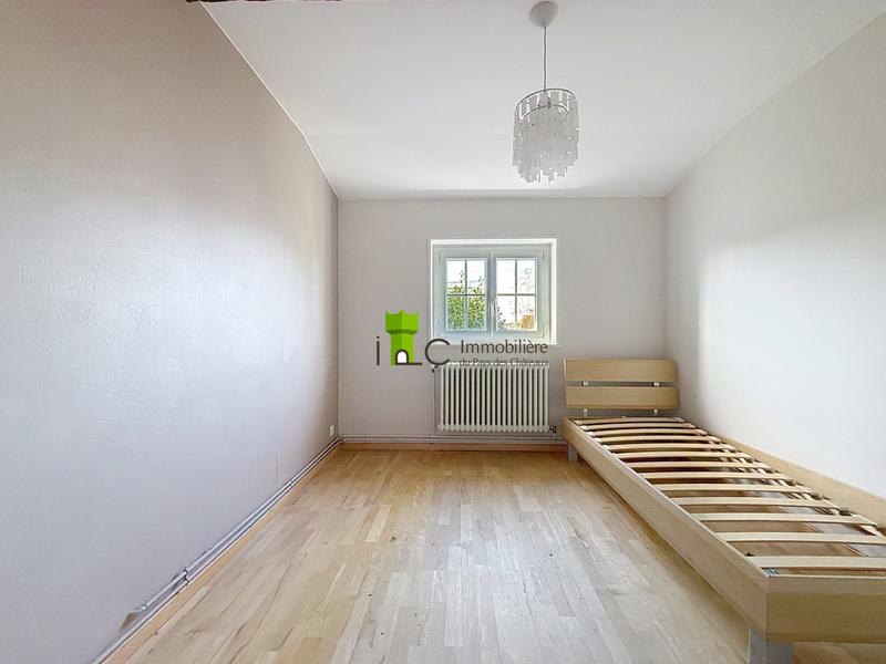 Maison - 175 m² - 6 pièces