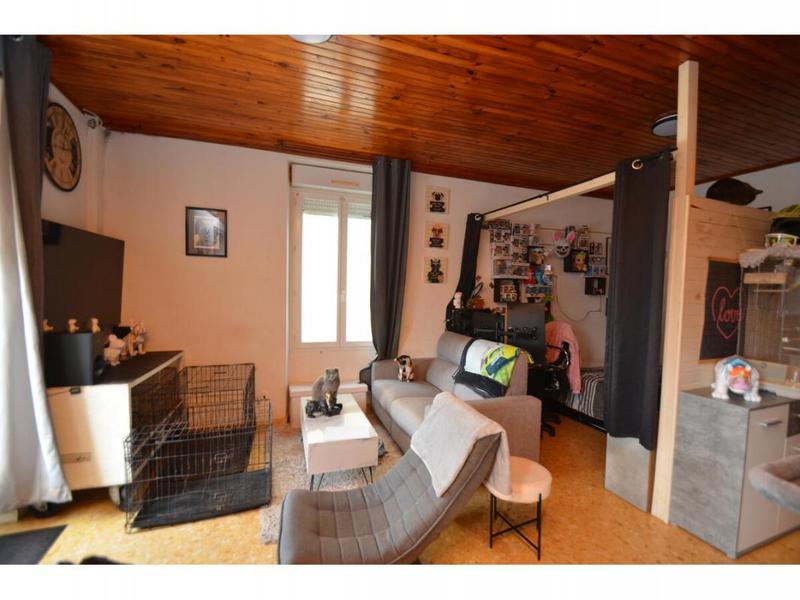 Immeuble - 306 m² - 11 pièces
