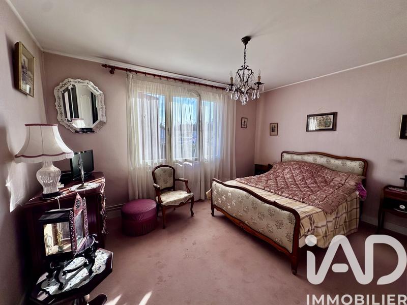 Maison - 90 m² - 3 pièces