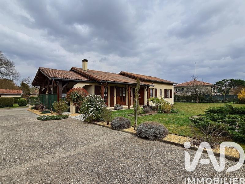 Maison - 104 m² - 5 pièces