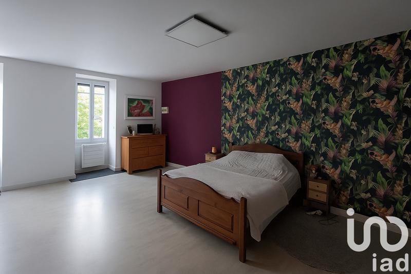 Maison de village - 244 m² - 9 pièces