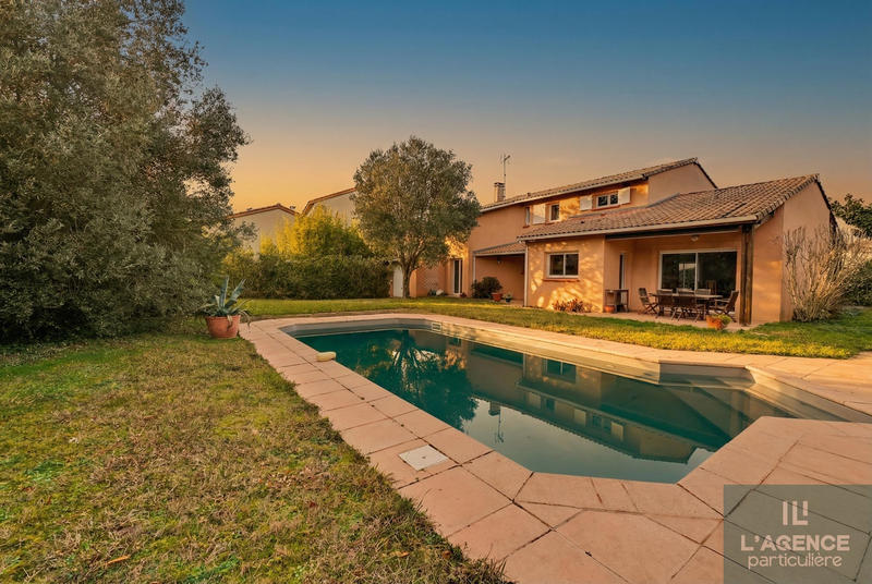 Maison - 176 m² - 6 pièces