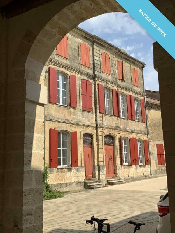 Demeure - 644 m² - 25 pièces