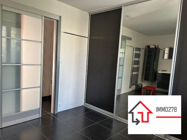 Maison - 165 m² - 5 pièces