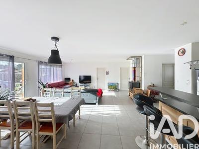 Maison - 114 m² - 5 pièces