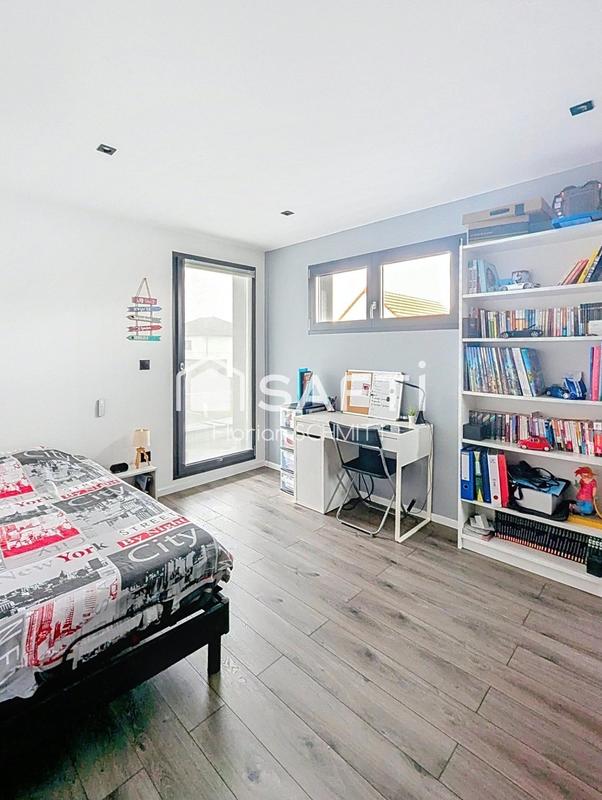 Maison - 158 m² - 6 pièces