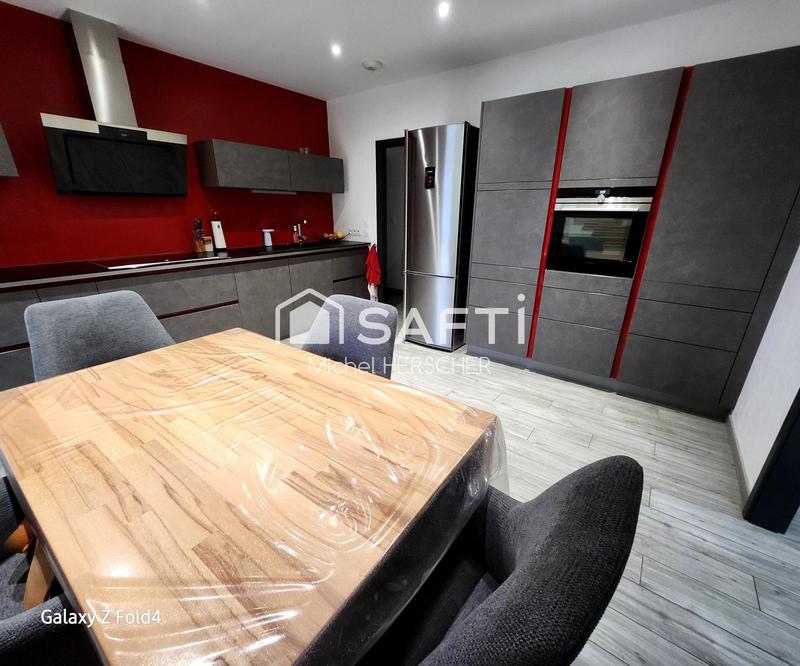 Maison - 145 m² - 4 pièces