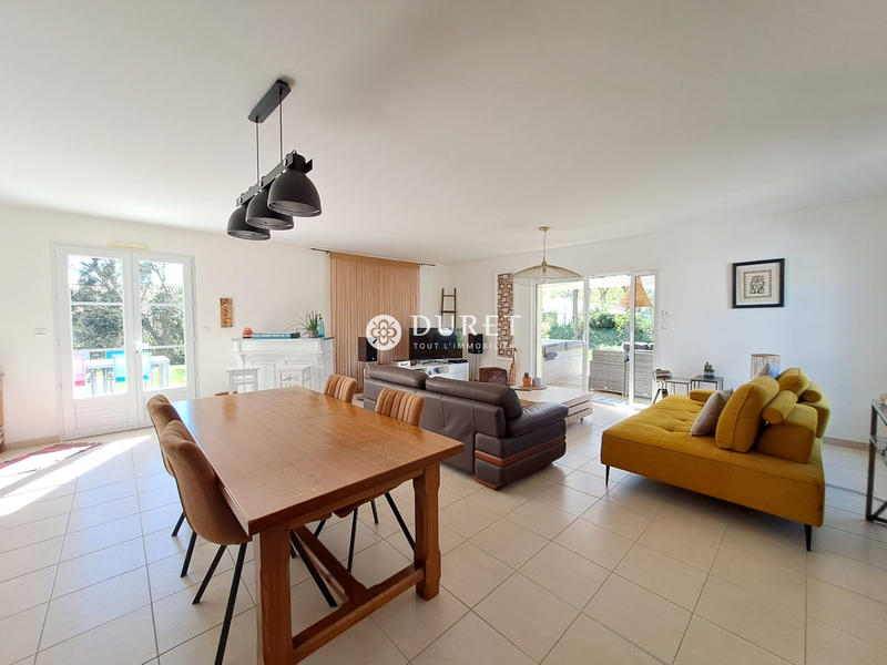 Maison contemporaine - 127 m² - 5 pièces