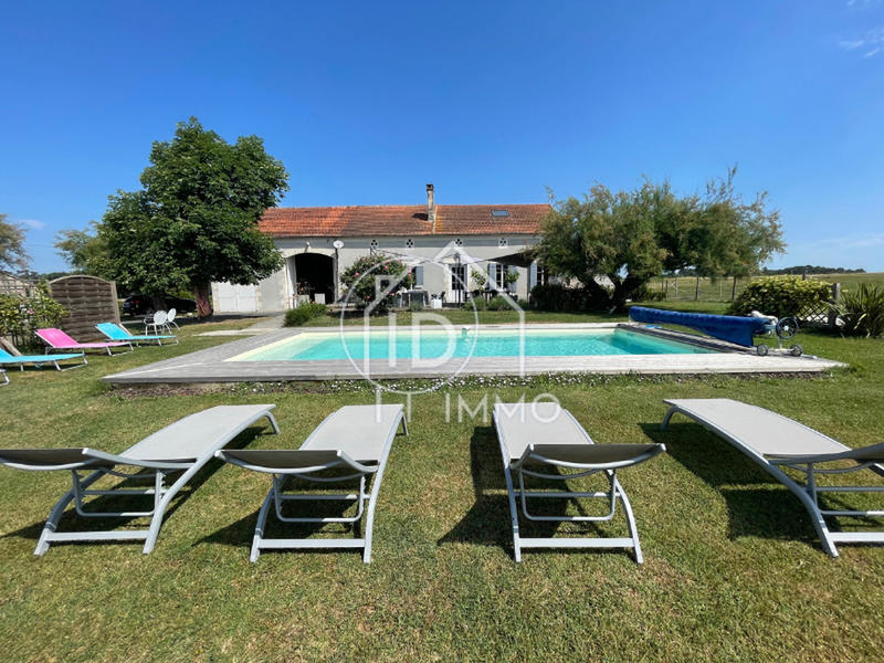 Fermette - 180 m² - 12 pièces