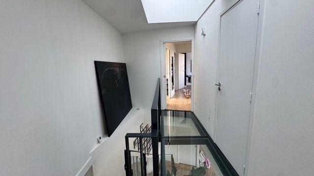 Maison contemporaine - 157 m² - 6 pièces