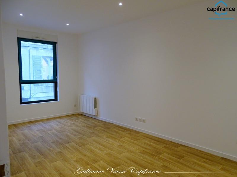 Appartement - 95 m² - 4 pièces