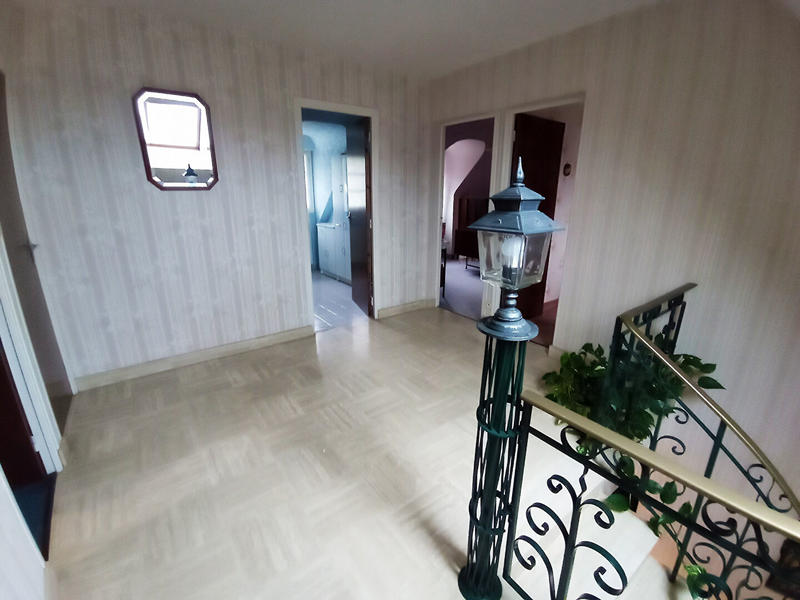 Maison - 139 m² - 6 pièces