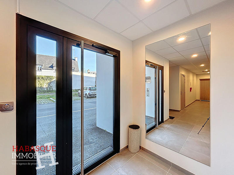 Appartement - 84 m² - 4 pièces