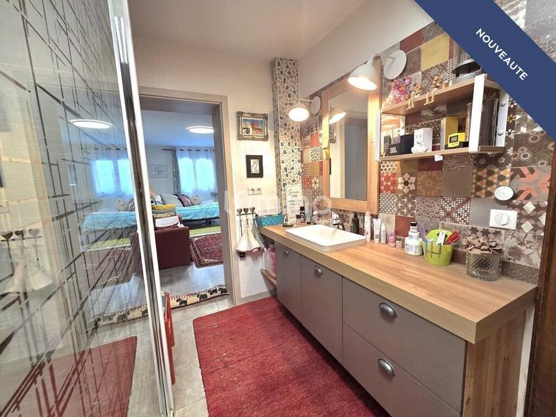 Maison - 198 m² - 7 pièces