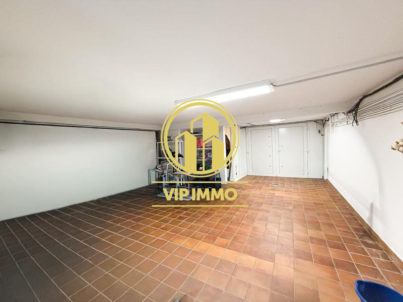 Maison - 90 m² - 7 pièces