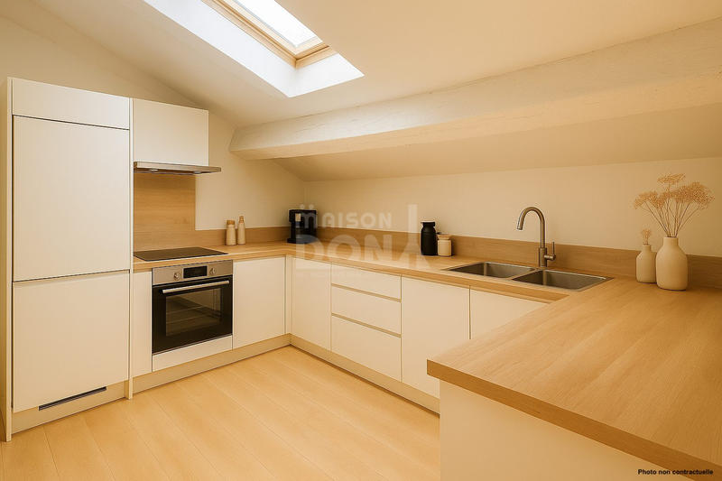 Appartement - 98 m² - 3 pièces