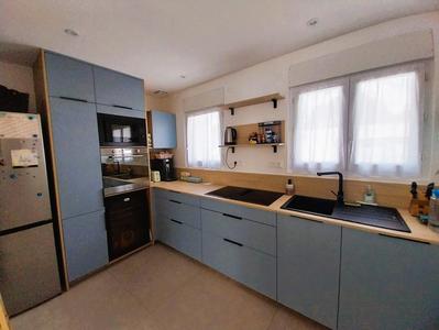 Maison - 80 m² - 5 pièces