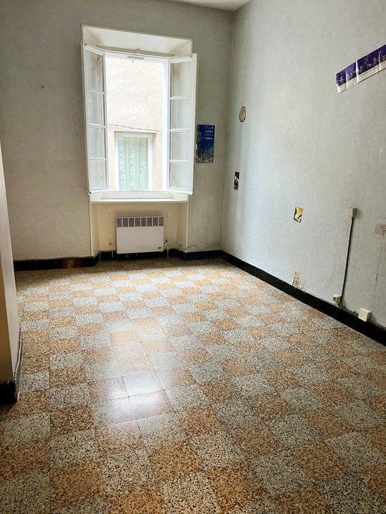 Maison de village - 78 m² - 5 pièces