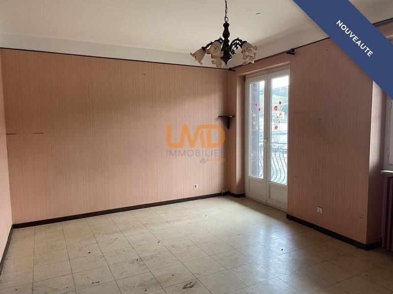 Maison - 97 m² - 6 pièces