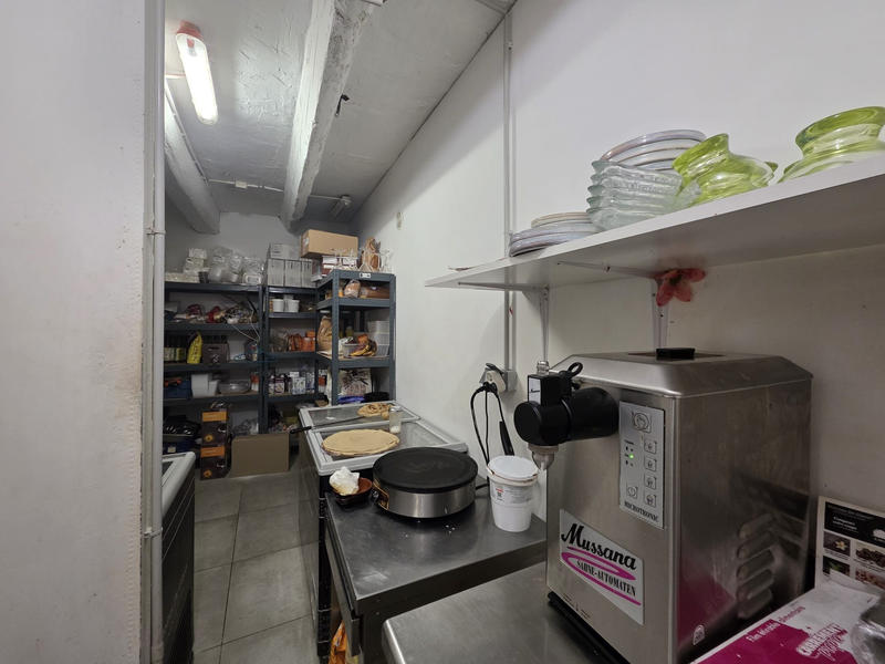 Fonds de commerce - Hôtellerie / Restauration - 142 m²