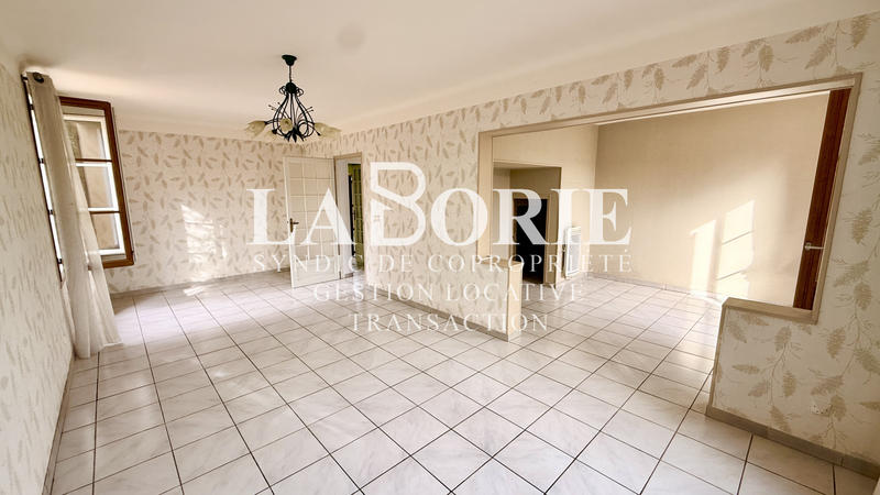 Maison - 117 m² - 5 pièces