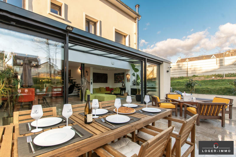 Villa - 230 m² - 7 pièces