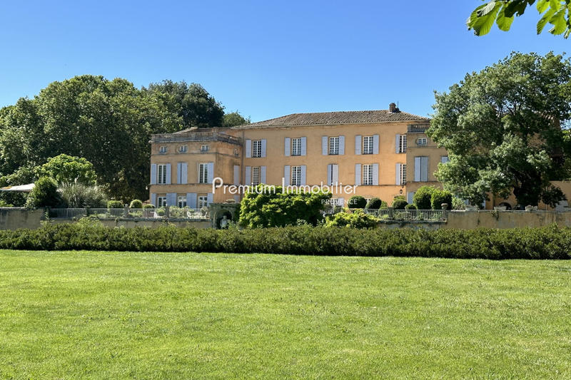 Bastide - 1 700 m²
