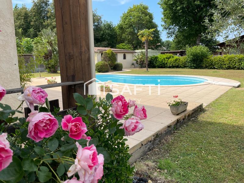 Villa - 187 m² - 7 pièces