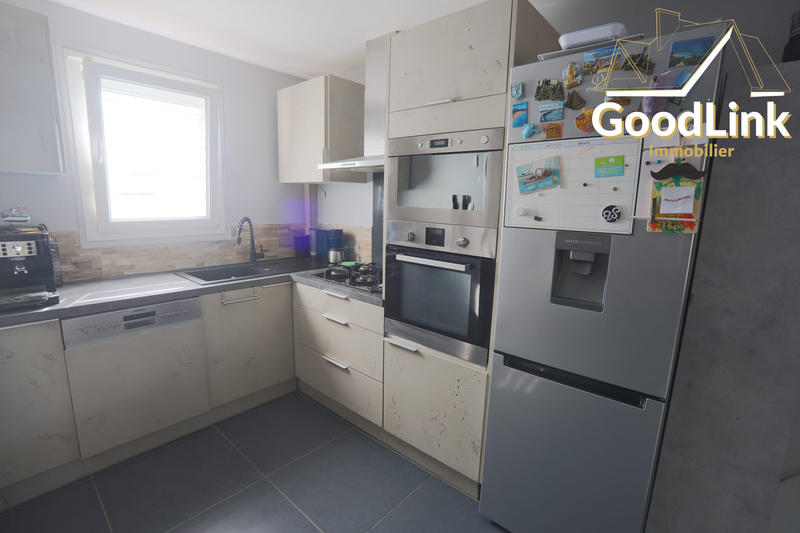 Maison - 81 m² - 4 pièces