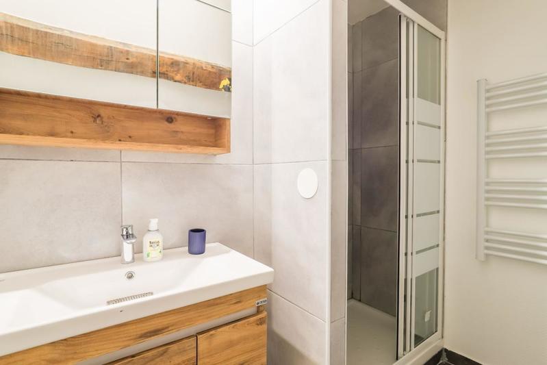 Chambre - 9 m² - 1 pièce