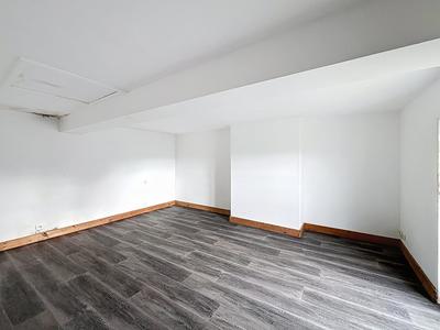 Maison - 82 m² - 4 pièces